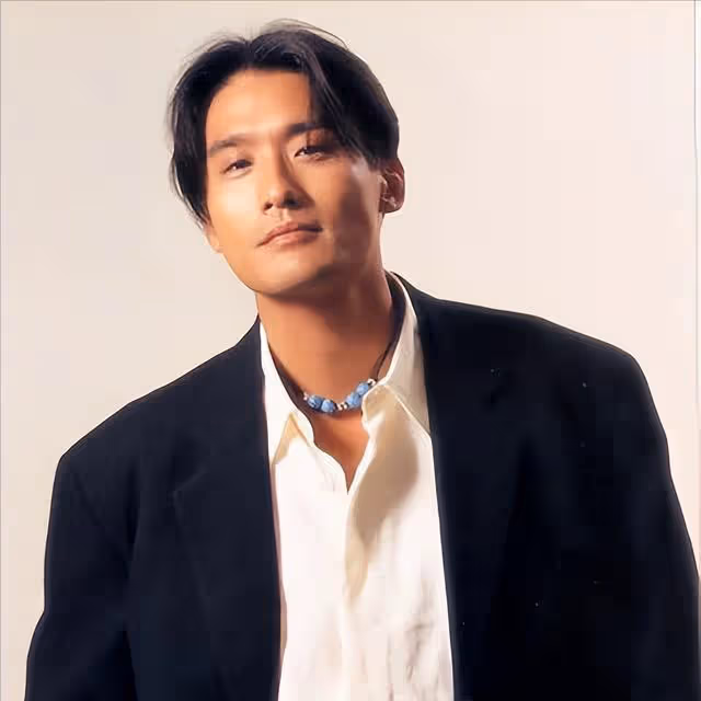 梁家輝因一句我是中國人，被封殺淪落到街頭擺攤！港媒：真男人