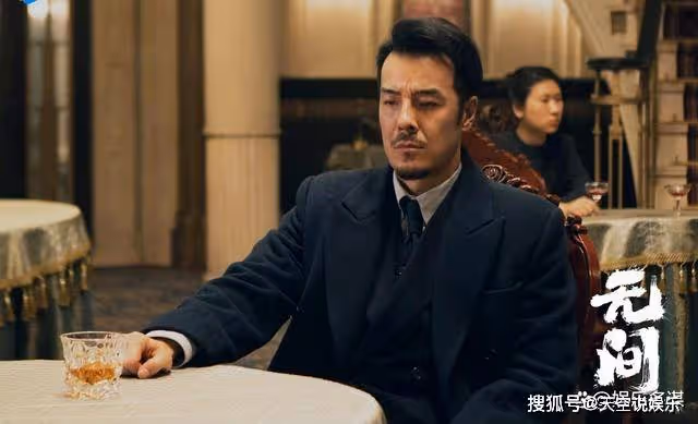 《無間》結局:陸風親手爆頭閃官,牧溪鶴畏罪自殺,藍冰沈嘯壯烈犧牲
