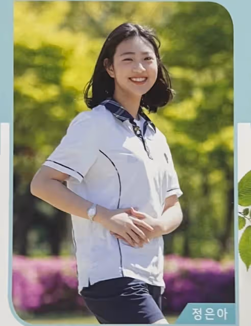 沒想到,這位胖胖可愛的女初中生,成為了紅遍歐美的新女團主唱!