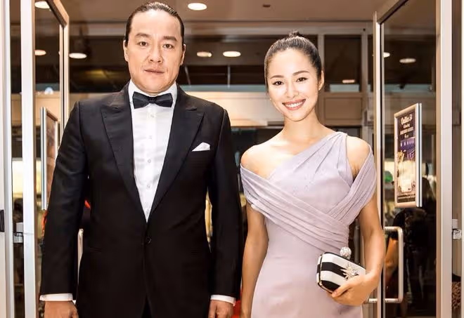 江一燕帶娃野餐!女兒首露正臉大眼瓜子臉似爸,定居雲南農村別墅
