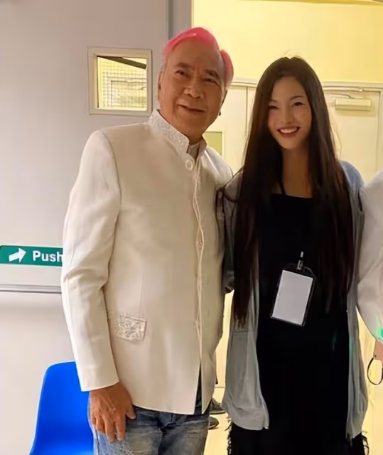 72歲李龍基準備聘禮見36歲女友父母,將在下半年舉行婚禮