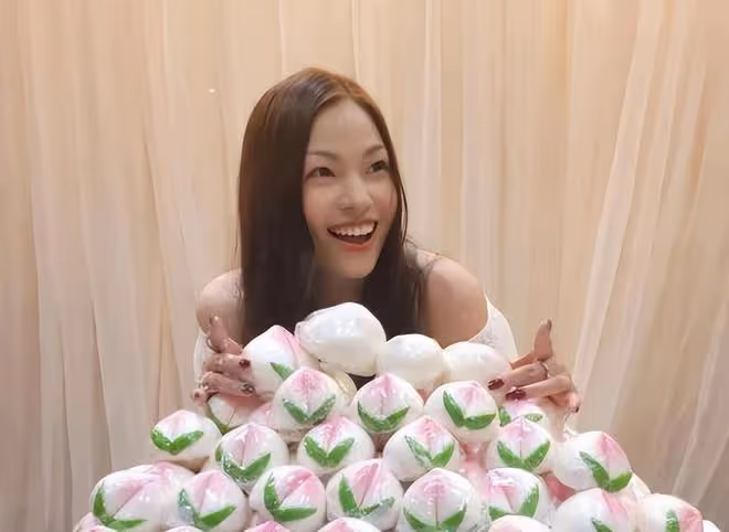 72歲李龍基準備聘禮見36歲女友父母，將在下半年舉行婚禮