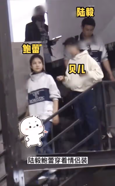 陸毅鮑蕾穿情侶裝陪女兒去影棚，貝兒五官秀氣，母女一樣高像閨蜜