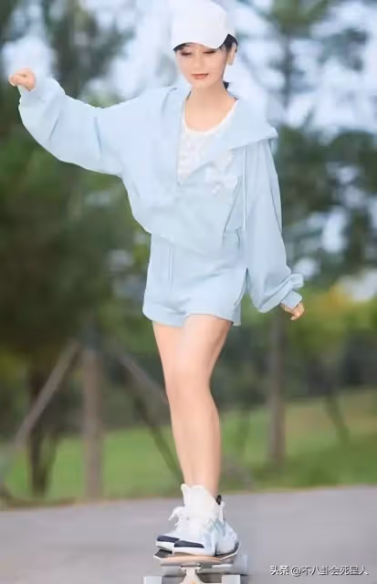 劉曉慶趙雅芝生圖流出,這一次,「不老女神」們都被撕開了真面目