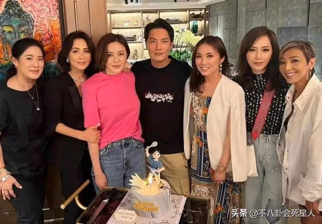 劉曉慶趙雅芝生圖流出,這一次,「不老女神」們都被撕開了真面目