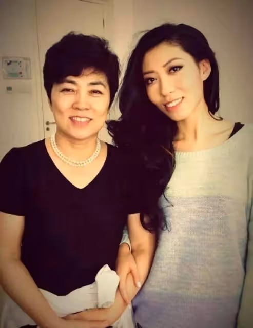 名下2套豪宅被法拍,曲婉婷的「報應」終於來了!