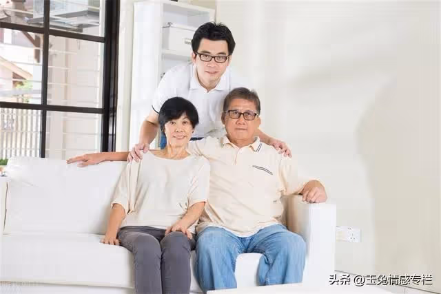 73歲過來人勸告:過了60歲,只有戒掉這3件事,日子才能越過越順