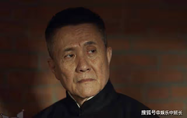 《無間》花向雨掩護陸風犧牲，臨終揭露閃官18年計劃