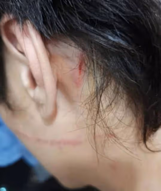知名港星被曝遭富婆妻子家暴,網友一面倒叫好!曾出軌並毆打前妻