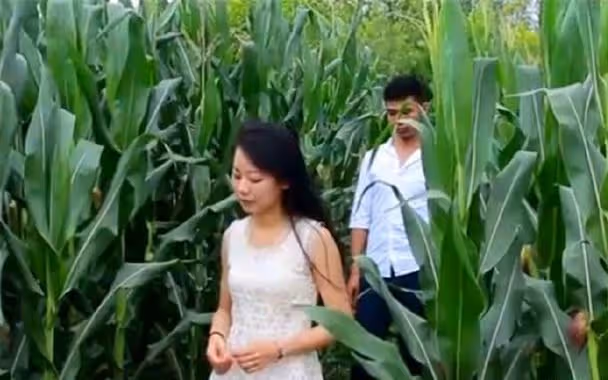 哥在有三套房,相親三次都失敗,第四次遇見農村姑娘,他豁然開朗
