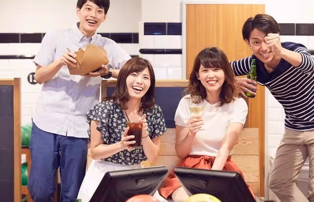 同學聚會「1頓飯吃了5萬塊」！請客的同學中途結賬走了　散場時服務員問「誰結賬？」同學們瞬間翻臉