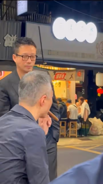 汪小菲二度赴台，媒體稱他脾氣收斂許多，還一度作勢要拿東西砸人