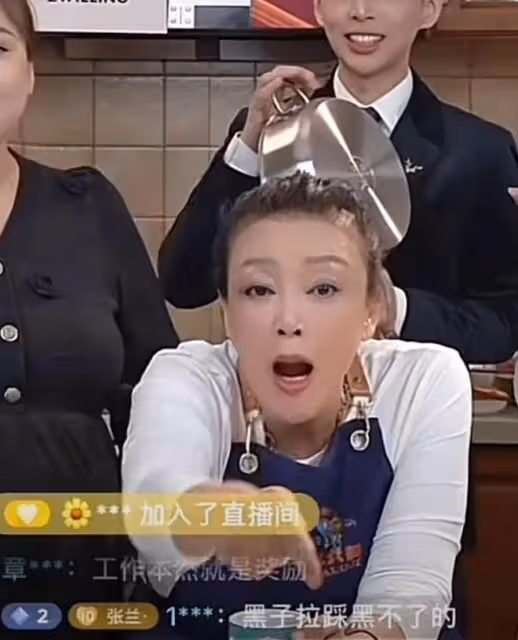 張蘭吐槽品牌方,女員工懷孕8個月仍站台直播,揚言要是她准被罵