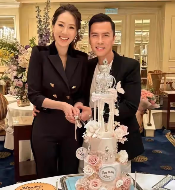 甄子丹高檔餐廳為嬌妻慶生,人均消費僅4039,關之琳成為來賓亮點