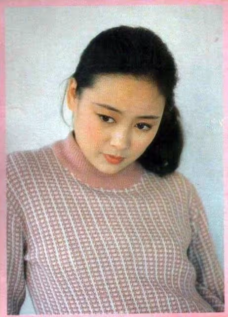 演員張瑜:為了出國發展與丈夫離婚,如今65歲仍然單身,她後悔嗎