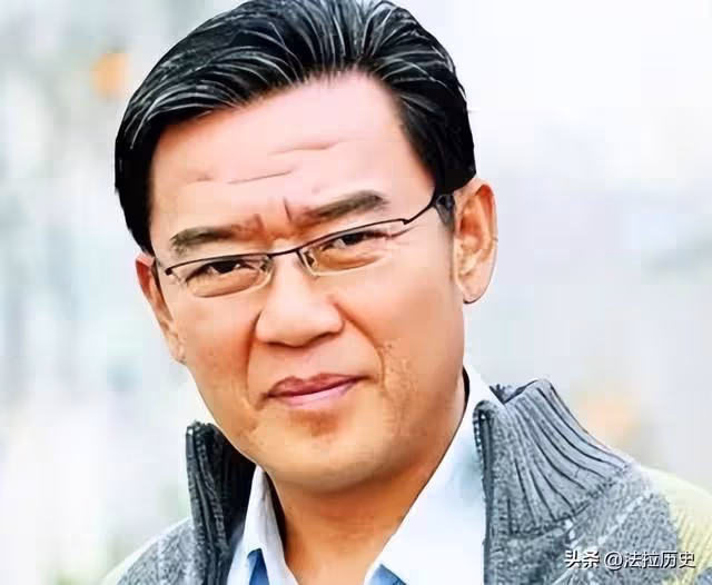 事實證明，「雙面人」李立群，已經走上了一條不歸路