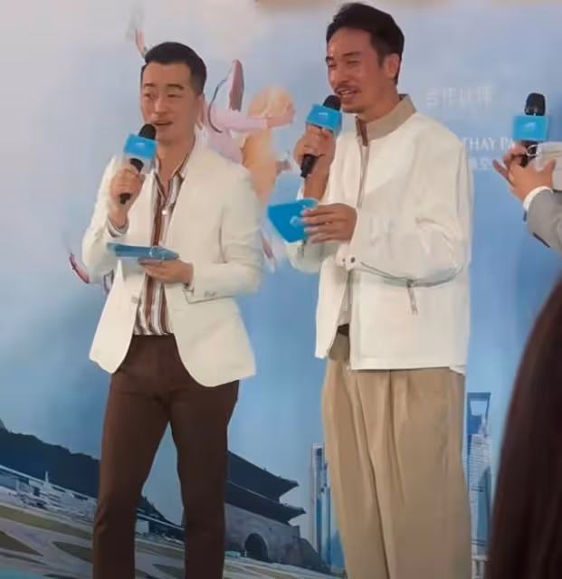 TVB視帝陳豪內地商演陣仗大!近20名保鏢護送入場,大媽興奮尖叫