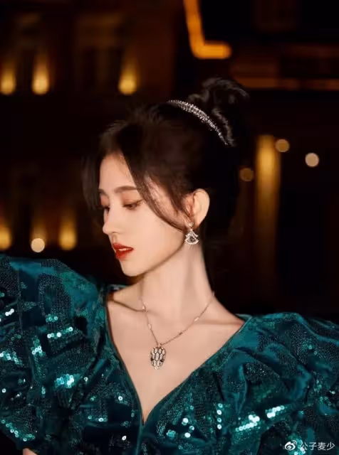 看臉貌美如花,下半身卻慘不忍睹,這3位被身材拖累的女星好慘