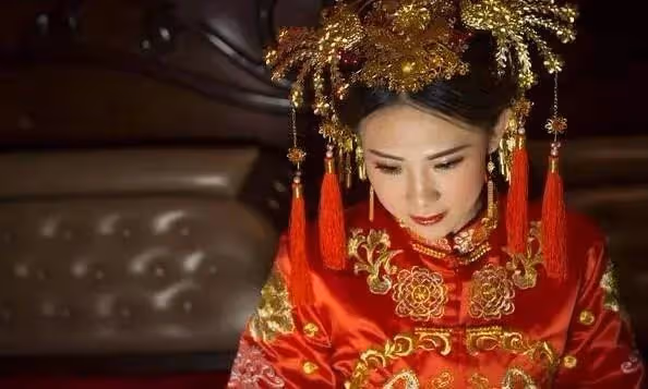 娶了啞巴媳婦,丈母娘陪嫁她百萬,洞房夜媳婦突然說話,我哭了