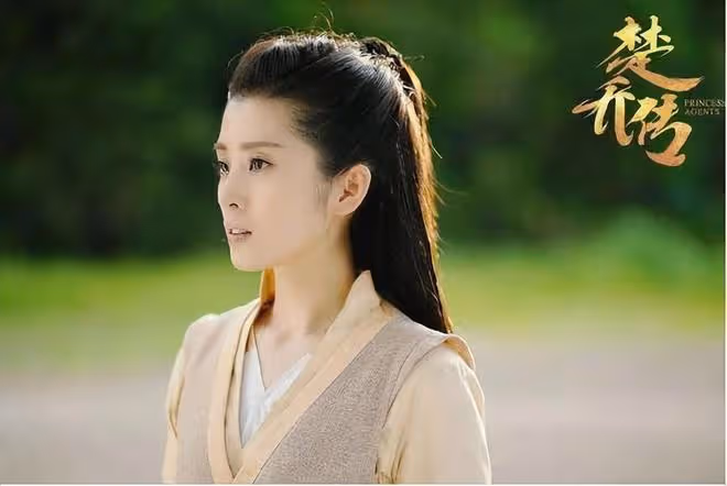 趙麗穎短短的幾句話!暴露了新還珠格格里,所有演員的真實人品!