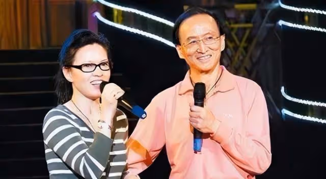 老戲骨齊聚一堂!舒耀瑄派頭足諸智博顯老態,曲藝家鄒德江也露面
