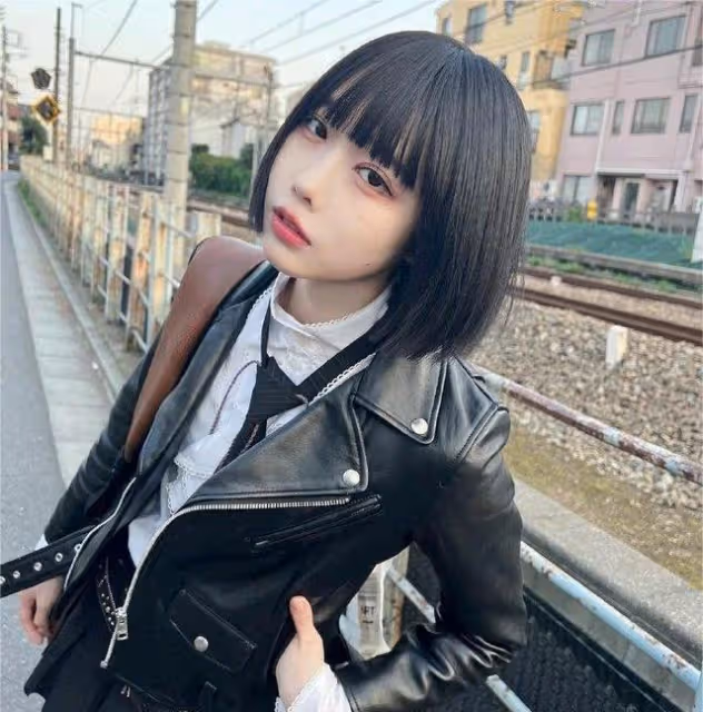 吳鎮宇兒子費曼官宣戀情?原來是一個烏龍,照片為日本藝人ano醬