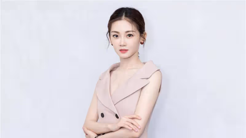 一部電影有了名氣,如今的她,收穫美滿幸福。