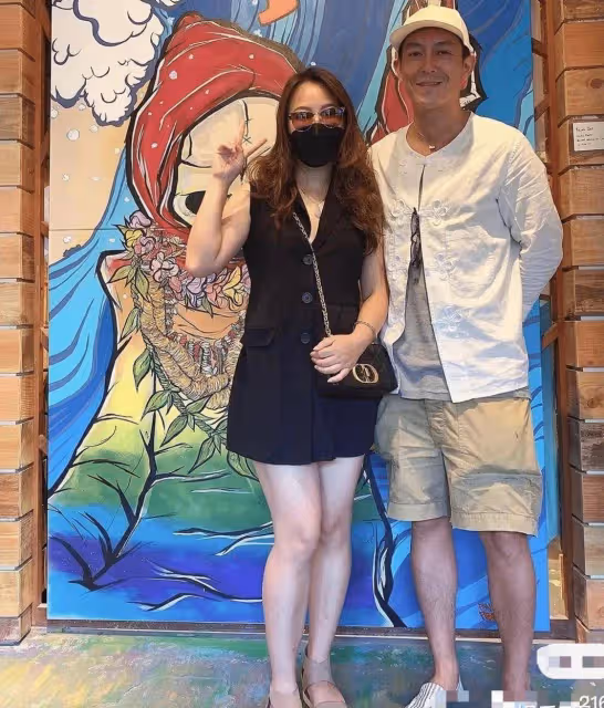 41歲攝影師夏威夷被偶遇，不惑之年男神歸位，魚尾紋也不減帥氣