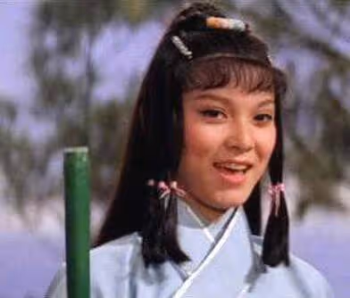 李一桐恬妞妞妞跨時空的黃蓉演繹 經典角色不同時代的風華
