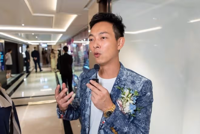 TVB配角回內地發展收入暴漲！曬70萬名表顯闊氣，曾窮到天天蹭飯