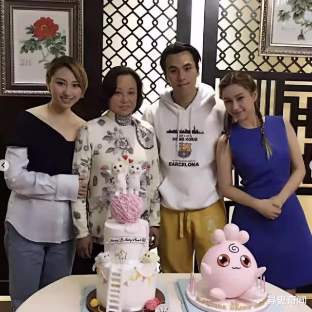 曝陳婉珍見證何超蓮幸福時很緊張,蹣跚坐飛機也堅持,獲眾伴娘疏導