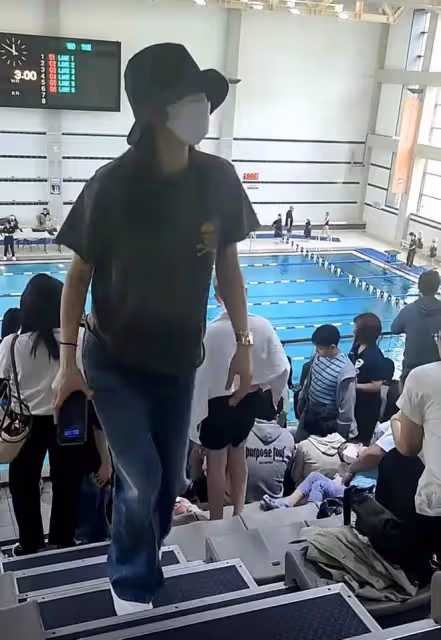 41歲全智賢觀看兒子比賽,富二代老公引人矚目,女神透露他很強勢