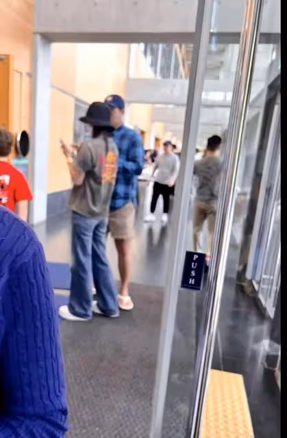 41歲全智賢觀看兒子比賽,富二代老公引人矚目,女神透露他很強勢
