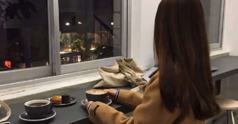 我和老公是二婚，結婚20年，老公一直把我們掙來的錢交給公婆保管
