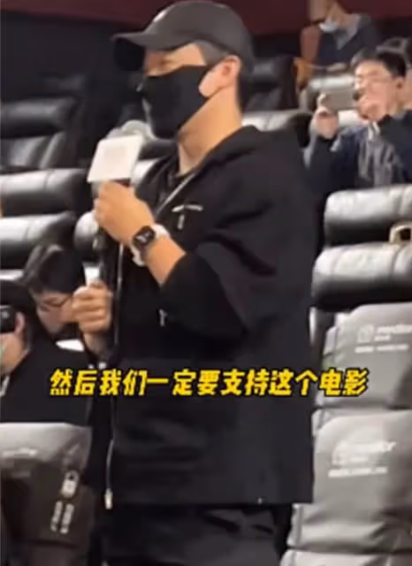 娛圈1天5個瓜:道歉,移民,惡意營銷,還有人甘當「絕望的文盲」