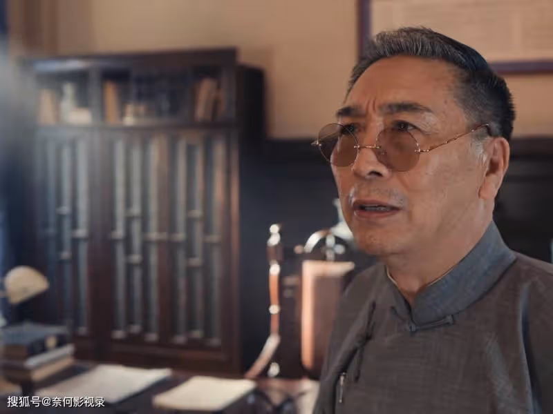 才播2集！就拿下飆升榜第一！王鶴棣一出手，就是歷史劇「王炸」