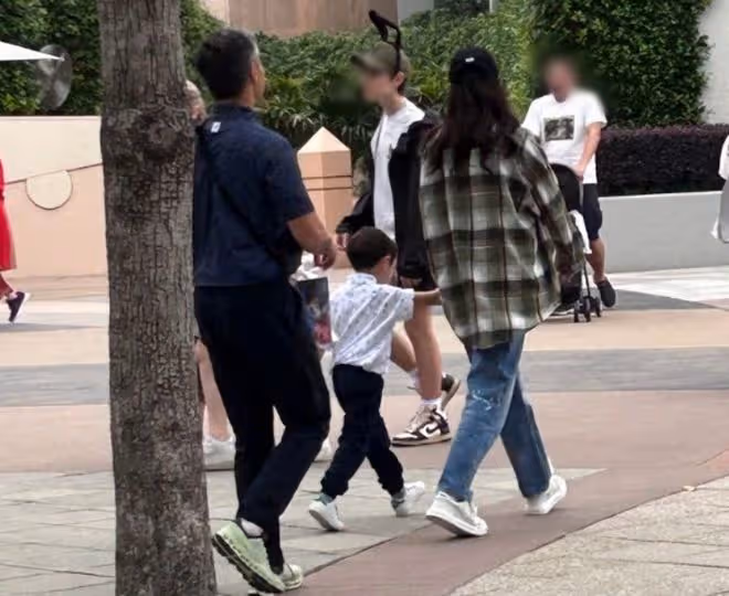 樂基兒自揭婚變不足2個月,與老公合體帶娃被拍,感情狀況成謎