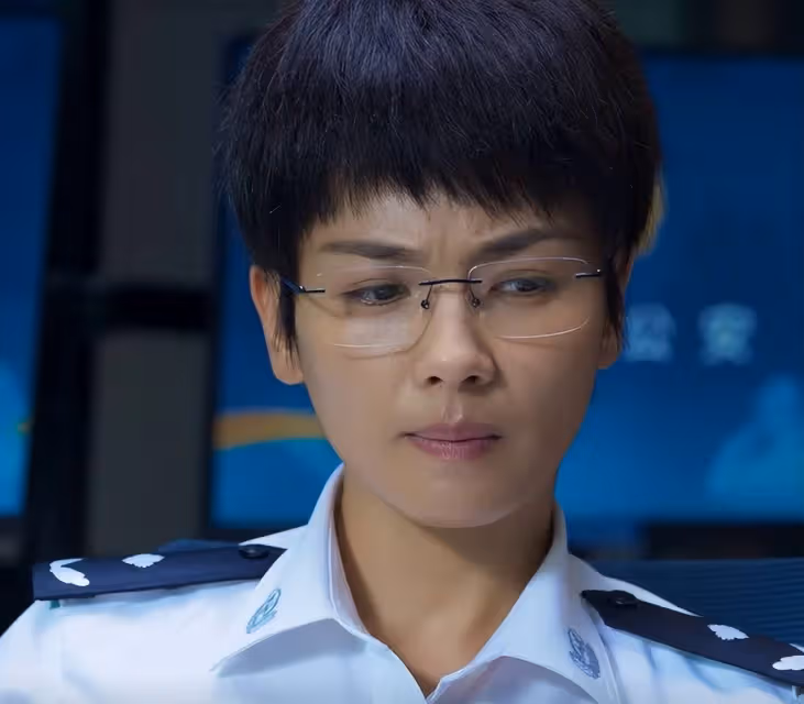 「戲混子」劉濤,終於把手伸向了另一個圈子