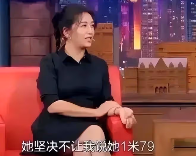 江珊母女首度合拍廣告!女兒高1米79像高曙光,25歲長居國外讀書