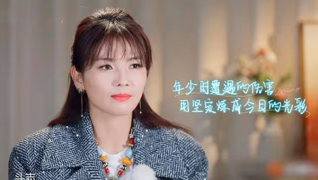 劉濤久違現身模樣大變,氣質風格像韓星,長相似陳妍希又像姚晨