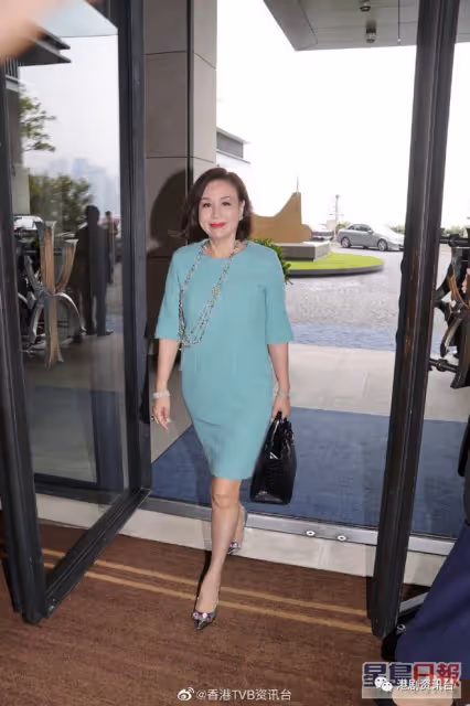 陳家樂連詩雅結婚|Gin Lee性感Look觀禮 楊受成太太拎鱷魚皮Hermès貴氣優雅