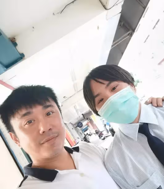 認父子分離!43歲小彬彬鬆口「兒子考不上大學」將離開台灣 拿兒子的錢「300萬全賠光」:很努力了