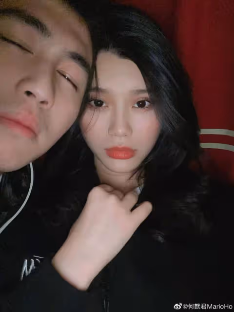 不怕奚夢瑤吃醋?何猷君泰國與美女熱聊,交換聯繫方式眼神曖昧