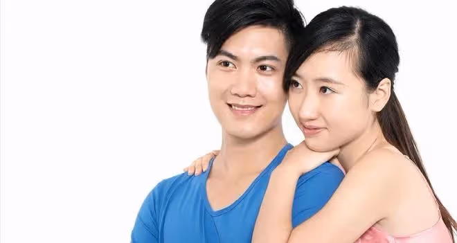 丈夫不肯給小舅買車,妻子生氣地回娘家,回來後發現丈夫換了老婆