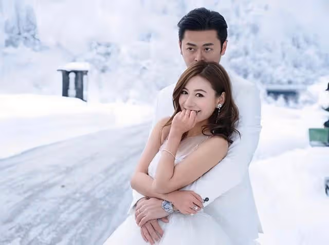 香港知名女星如願懷孕,穿泳裝曬孕肚,身材無走樣上圍變豐滿