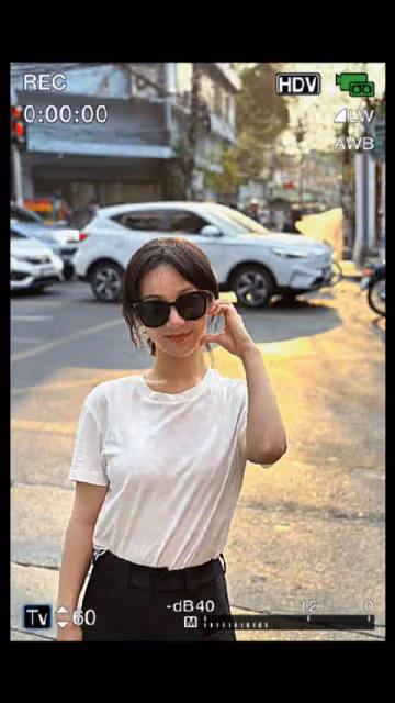 網友猜測楊紫換造型師，最近的美照多多，瘦了很多的楊紫……