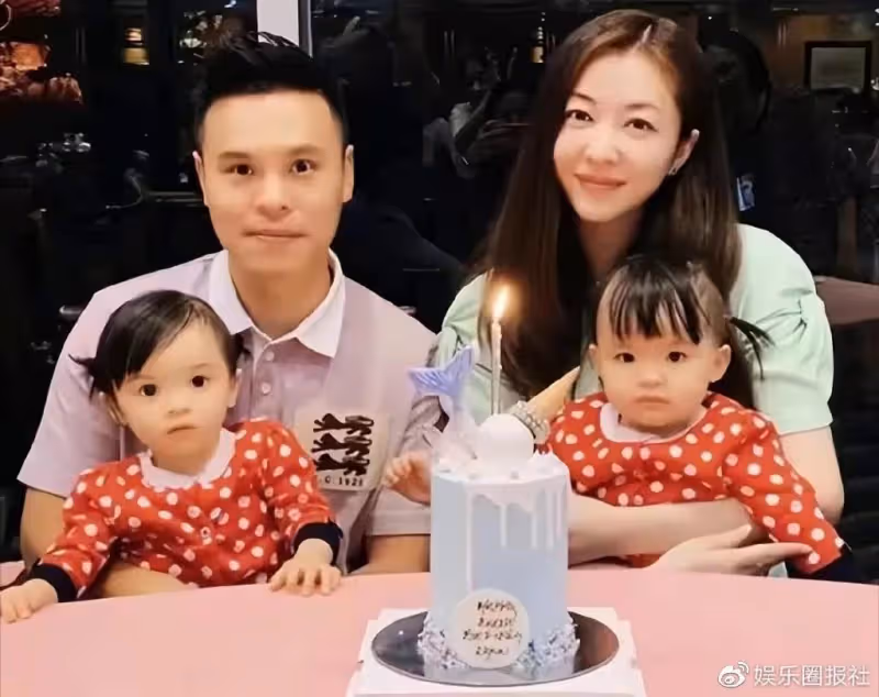 熊黛林異卵女兒被熱議,孩子長相對此太慘烈,被質疑偏心漂亮那個