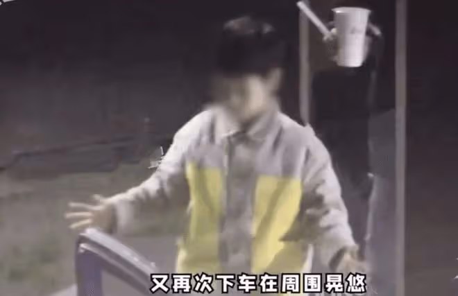 baby和宋威龍任豪拍戲,小海綿探班媽媽,頻繁現身片場母子情深