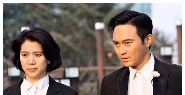 婆婆比兒媳婦還美！張智霖的混血母親顏值驚艷，曾是選美冠軍