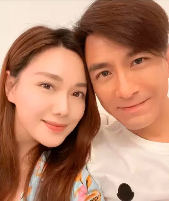 TVB吸金王由兩位視帝明爭暗鬥,均組夫妻檔出場,望提升熱度
